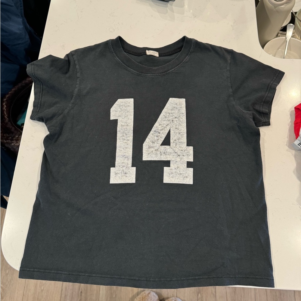 Brandy Melville Black Short Sleeve Tee with Graphic